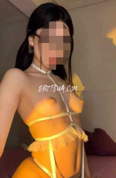 escort girl Monica | Image 2