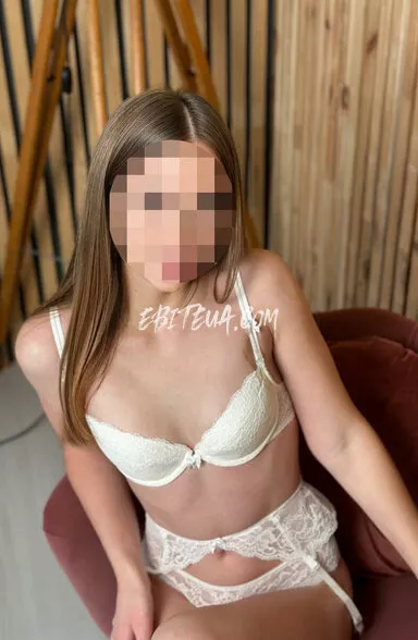 escort girl Darina | Image 2